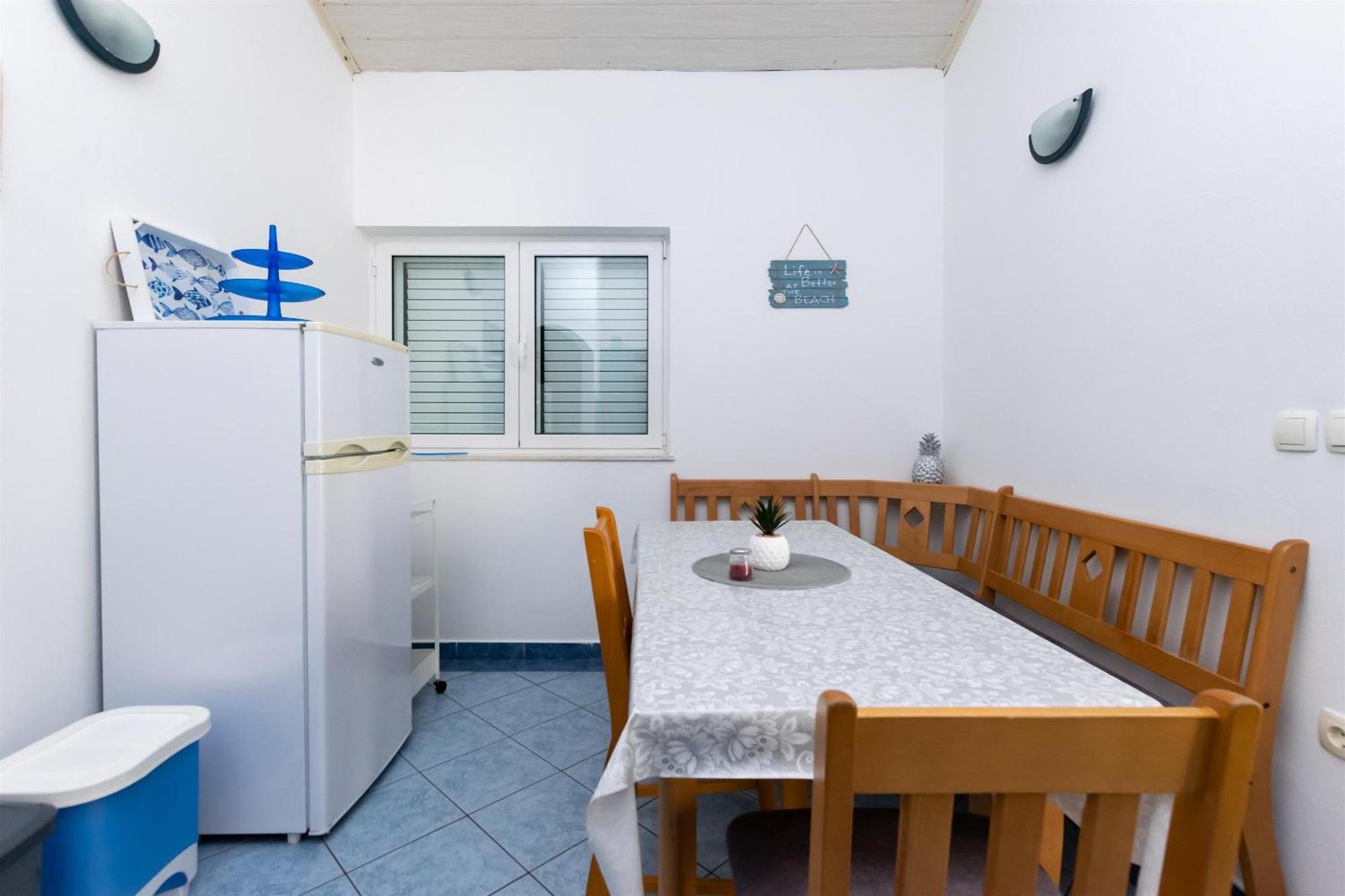 Apartments Miranda Lopar Extérieur photo